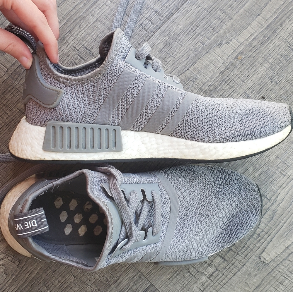 Adidas NMD R1 Tennis Shoes 7